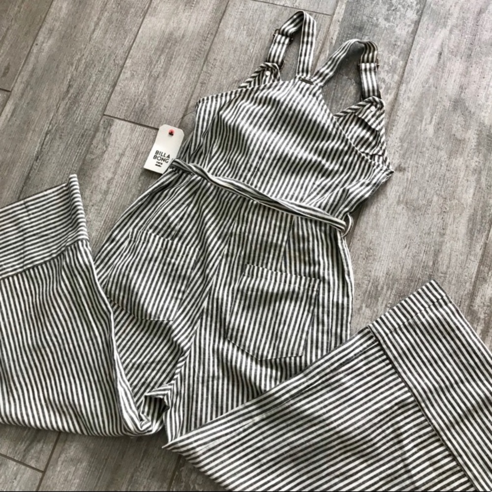🔥🔥BILLABONG - STRIPED BELLA JUMPSUIT🔥🔥 - Picture 5 of 7